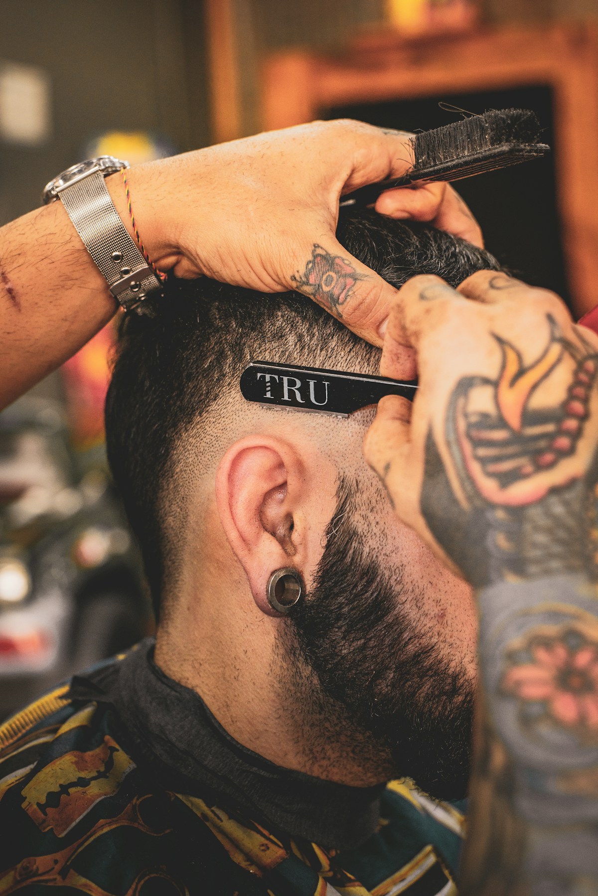 Grooming and barber services at Fadeon
